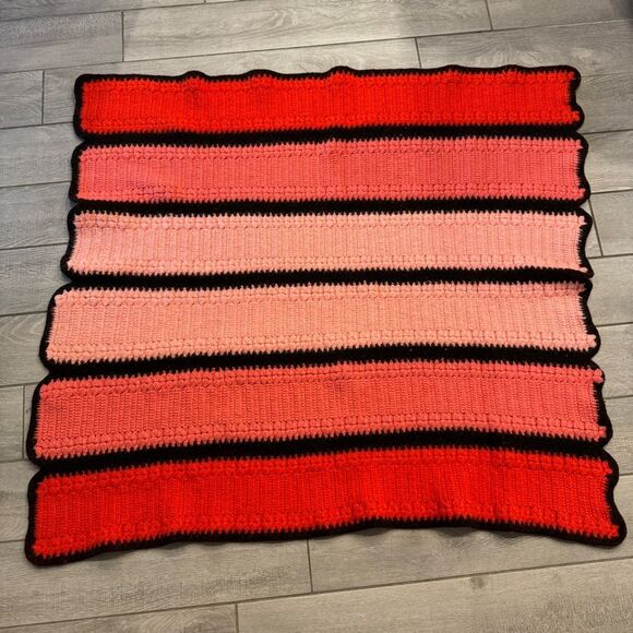 Pink Red Colorblock Crochet Knit Lap Throw Afghan Blanket 41x45 - Picture 1 of 4